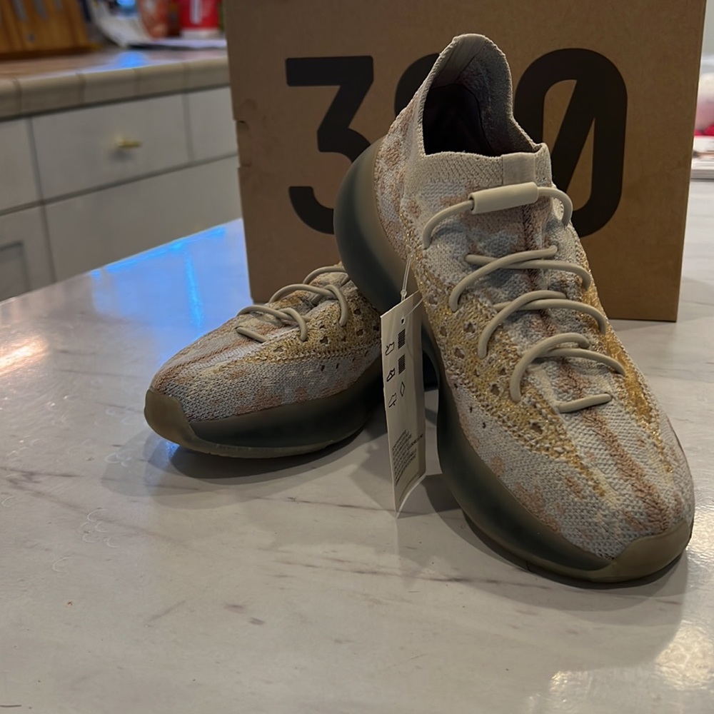 Kids Yeezy boost 380 adidas